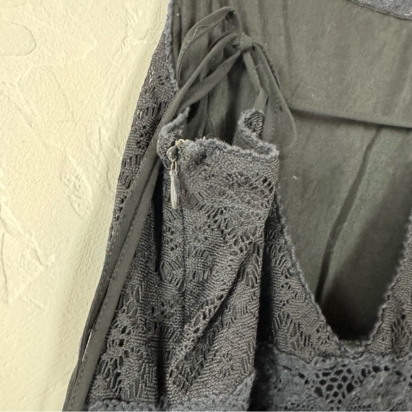 Urban Outfitters Shortie Romper One Piece Lace Black Lined‎ Side Zip Playsuit - Picture 4 of 9
